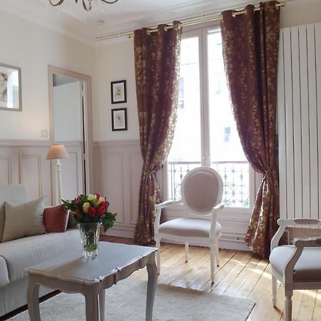 Chambre d hôte : Louvre Elegant Apt Suite Paris Exterior foto