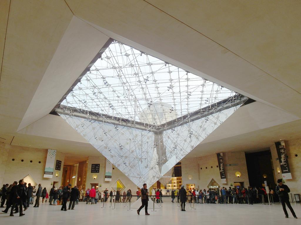 Chambre d hôte : Louvre Elegant Apt Suite Paris Exterior foto
