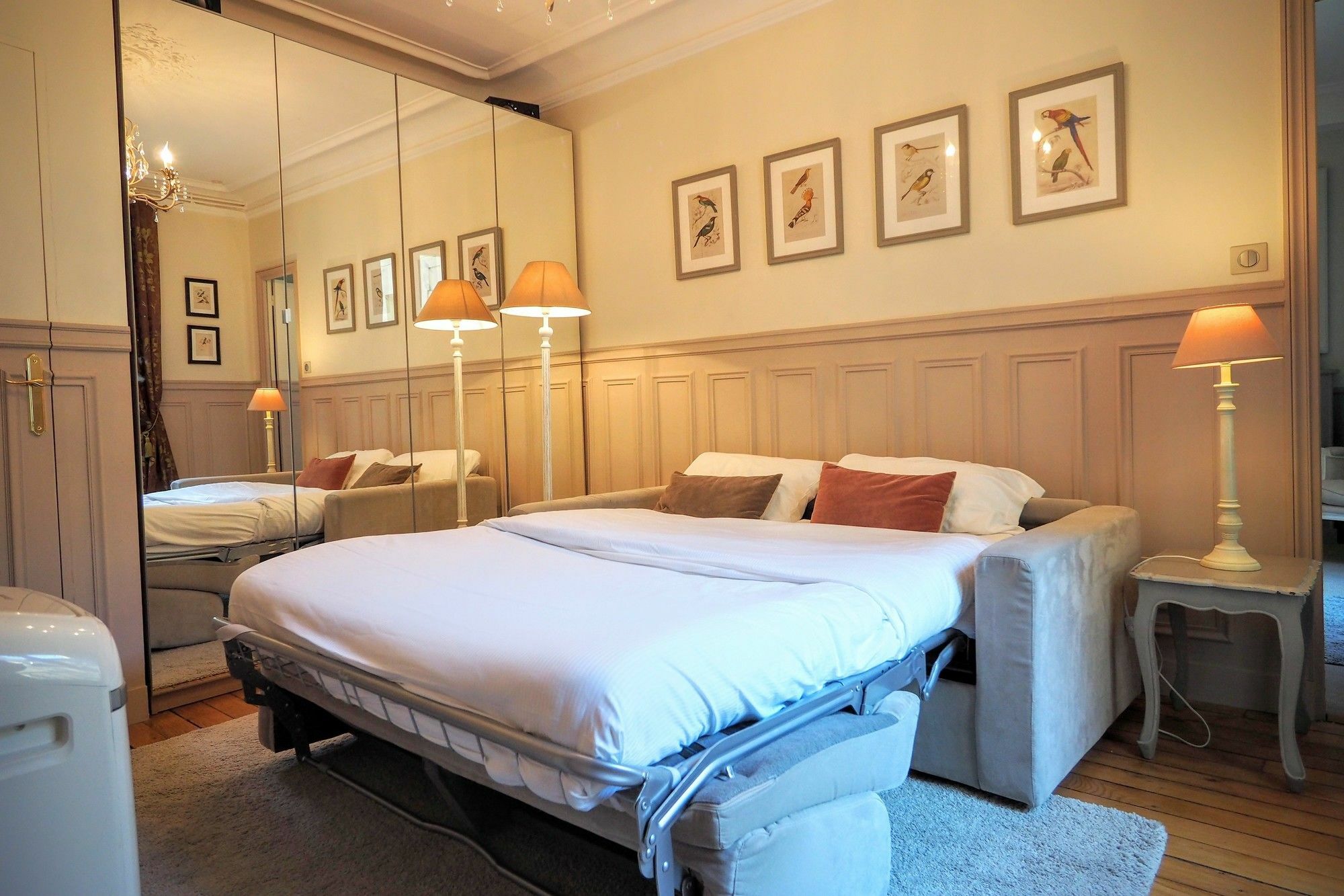 Chambre d hôte : Louvre Elegant Apt Suite Paris Exterior foto