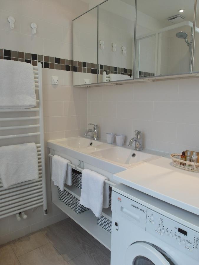 Chambre d hôte : Louvre Elegant Apt Suite Paris Exterior foto