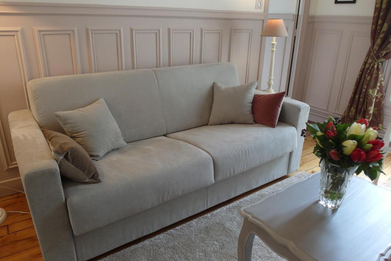Chambre d hôte : Louvre Elegant Apt Suite Paris Exterior foto
