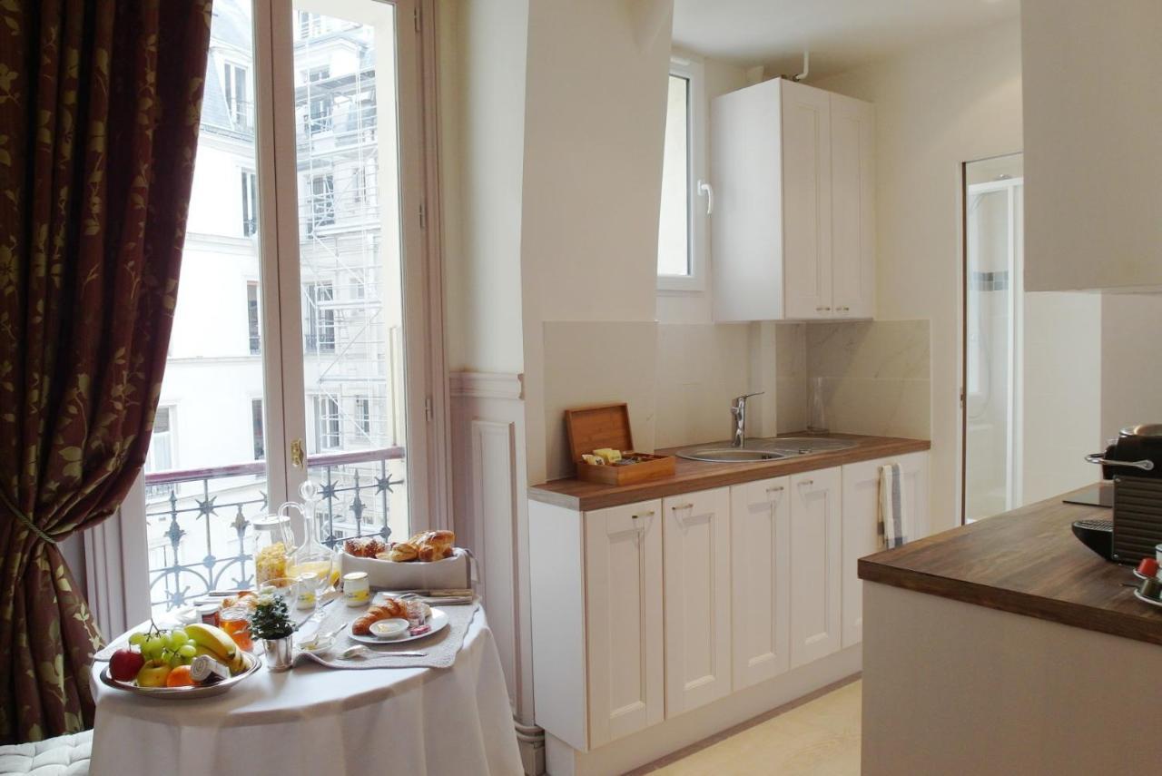 Chambre d hôte : Louvre Elegant Apt Suite Paris Exterior foto